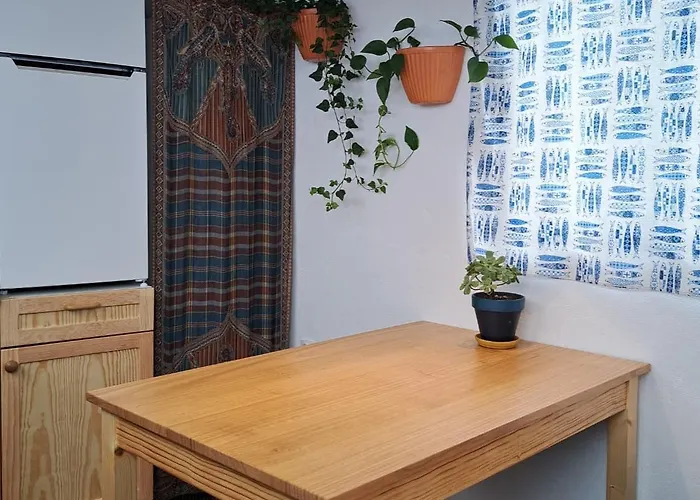 Old House בית כפרי *