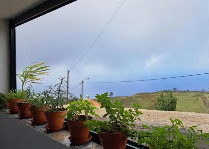 Old House * 蓬塔杜帕戈